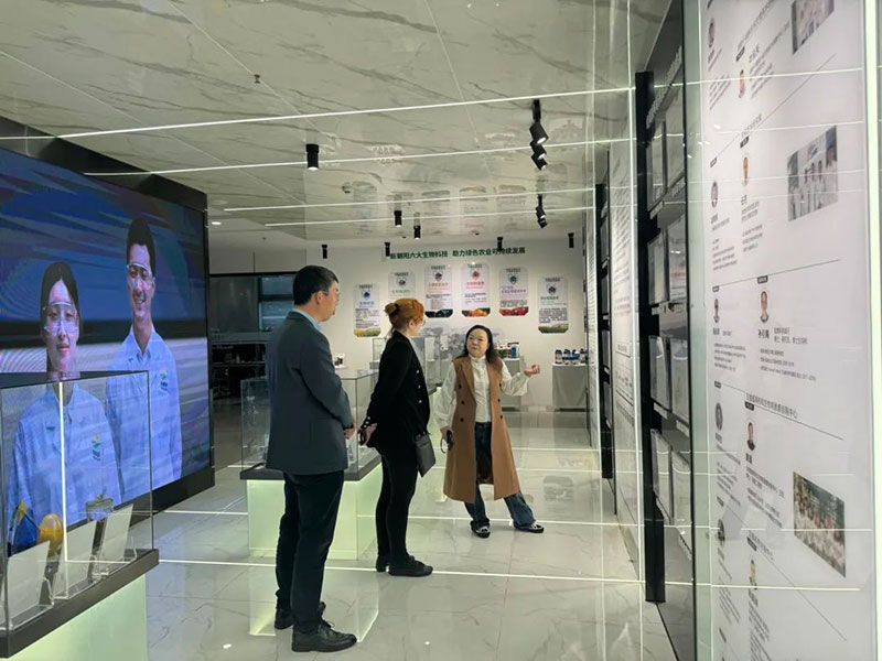 巴西國(guó)家植物保護(hù)產(chǎn)品協(xié)會(huì)專家訪問(wèn)新朝陽(yáng)，共探生物農(nóng)業(yè)合作新機(jī)遇